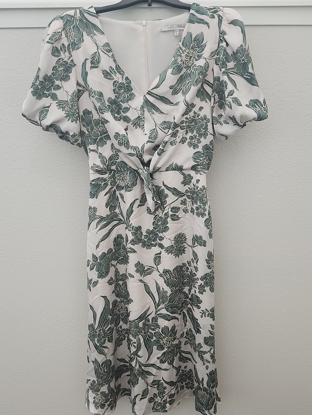 julia jordan White Midi Dress with Green Floral Print